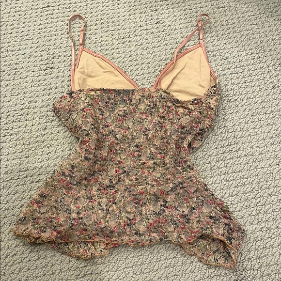 Bisou Bisou floral top - Picture 3 of 3